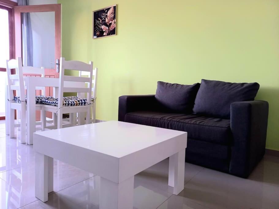 Apartamento Em Santa Maria- Espacoso&Confortavel エクステリア 写真